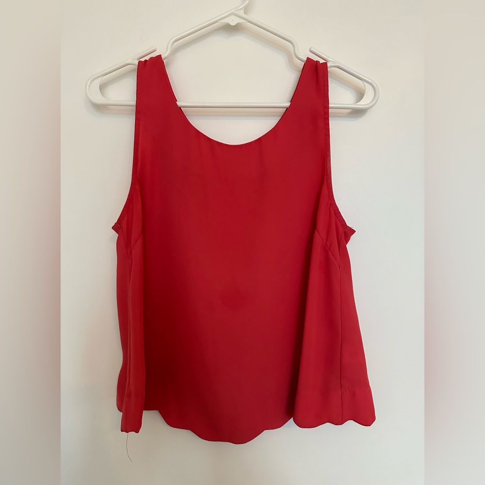 Hot pink tank top, medium